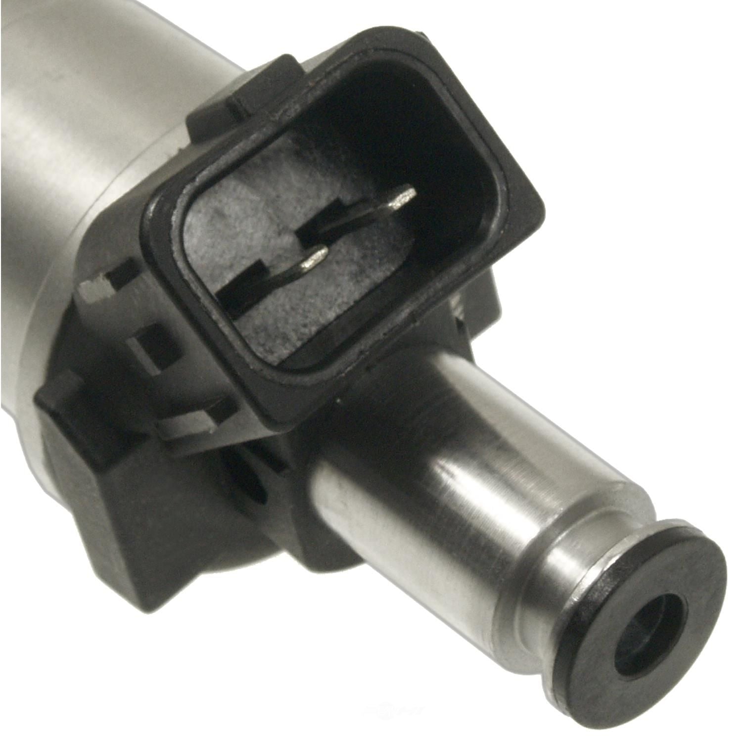 New Fuel Injector  Standard Motor Products  FJ340