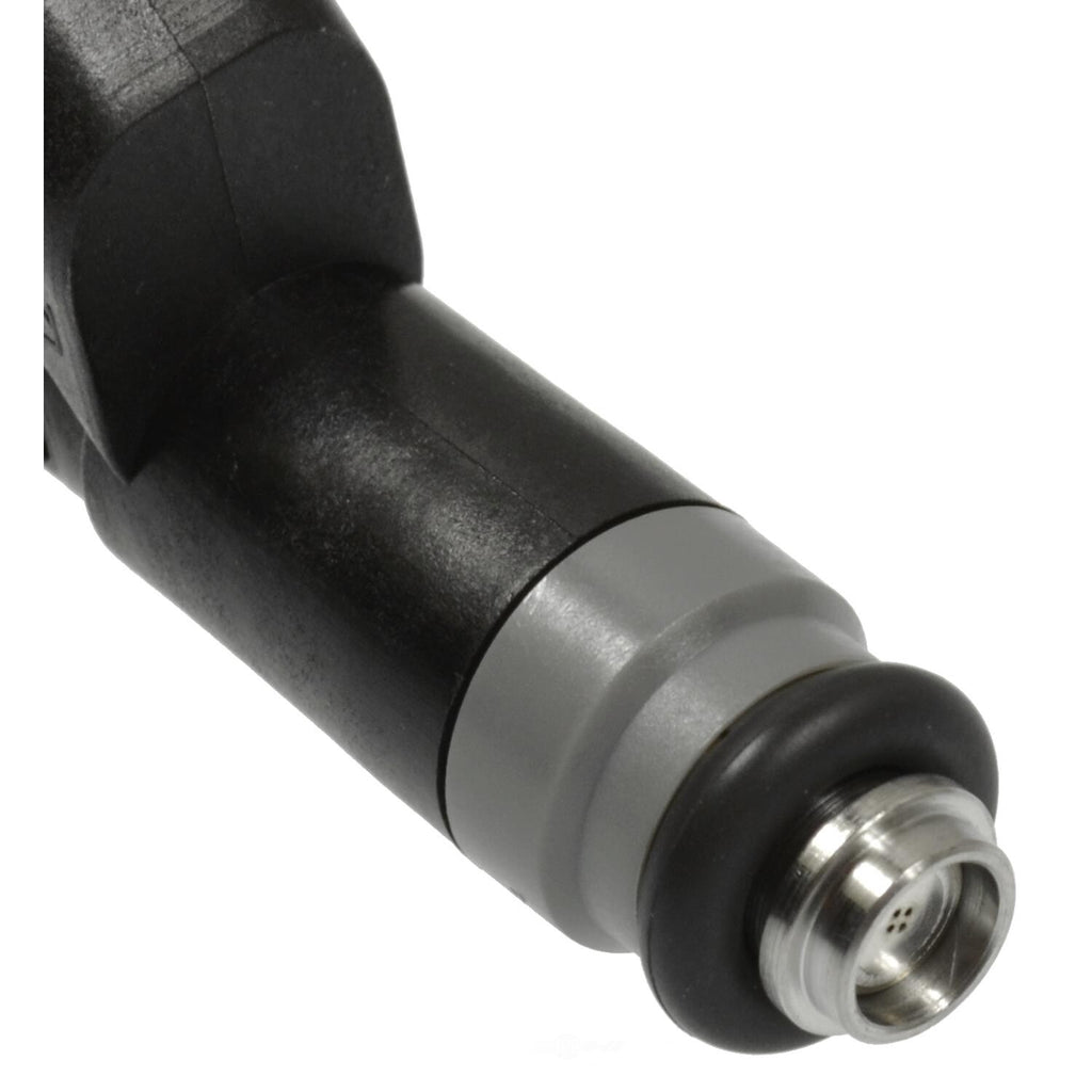 New Fuel Injector  Standard Motor Products  FJ483
