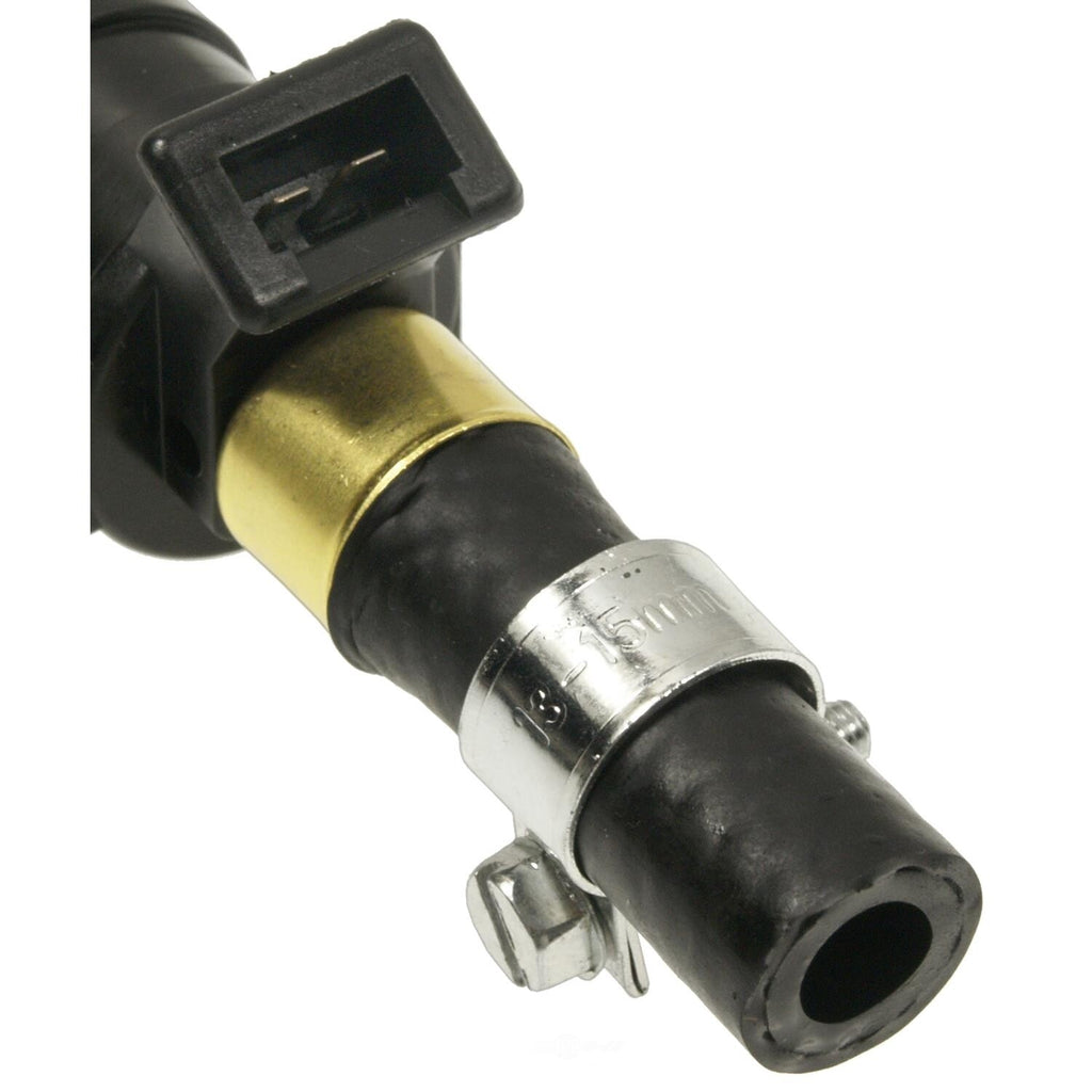 New Fuel Injector  Standard Motor Products  FJ118