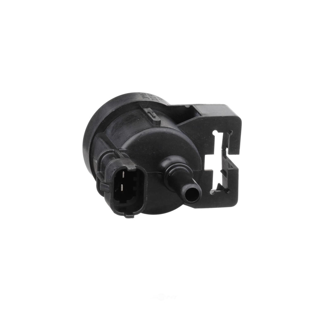 Vapor Canister Valve  Standard Motor Products  CP780