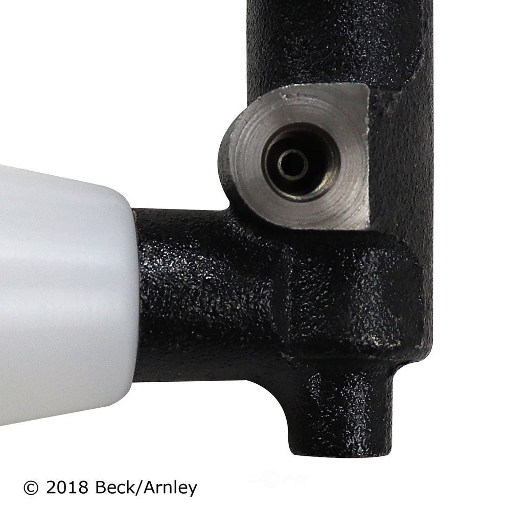 Clutch Master Cyl  Beck/Arnley  072-8657