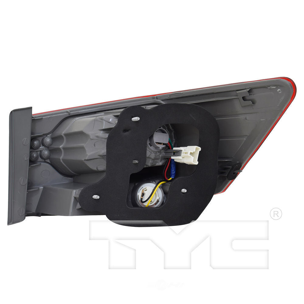 Tail Light Assy  TYC  11-6416-00