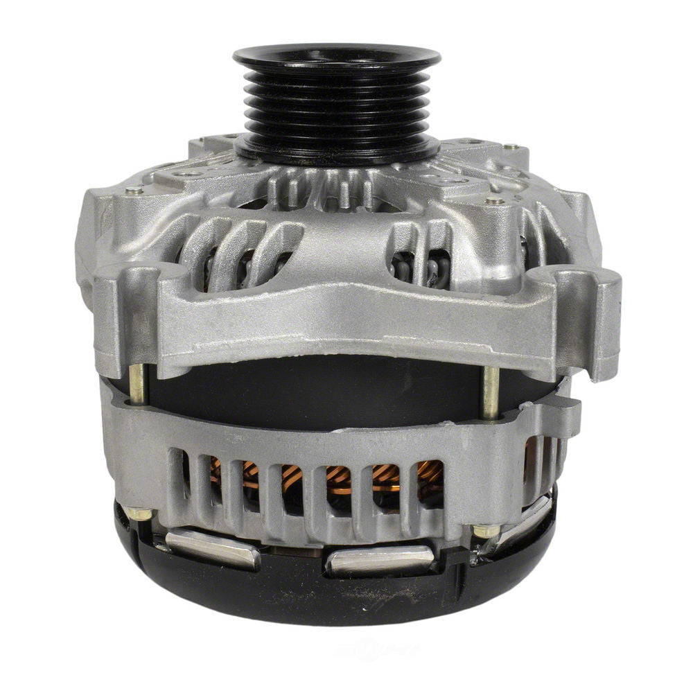New Alternator  Motorcraft  GL8946