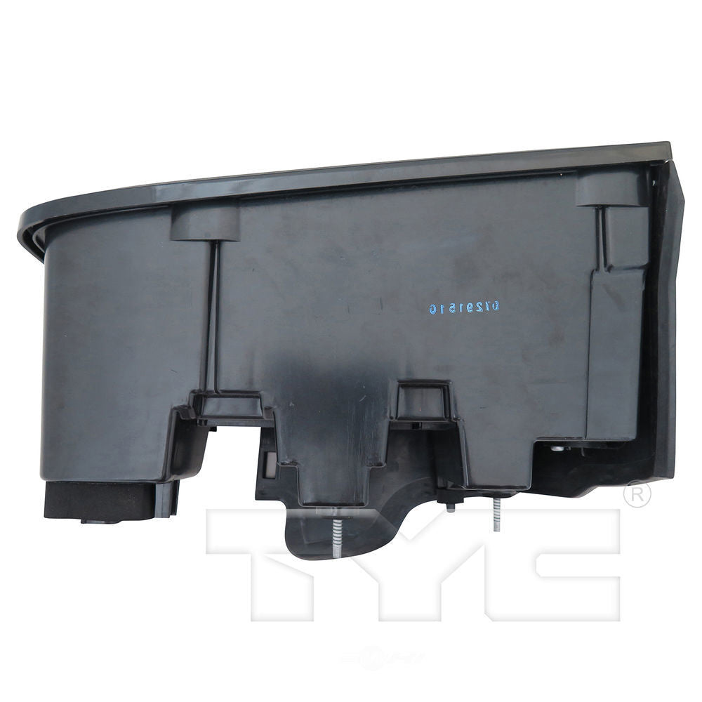 Tail Light Assy  TYC  11-6740-00-9