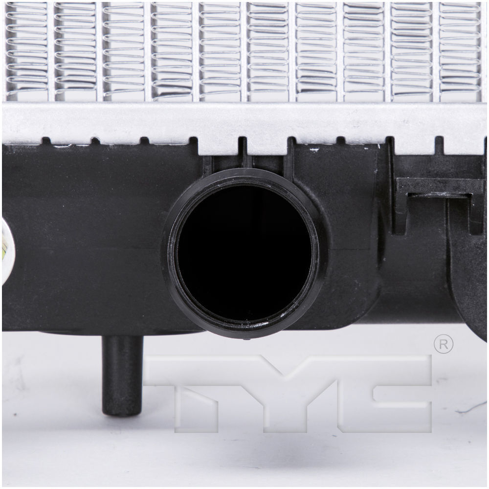 Radiator  TYC  2215