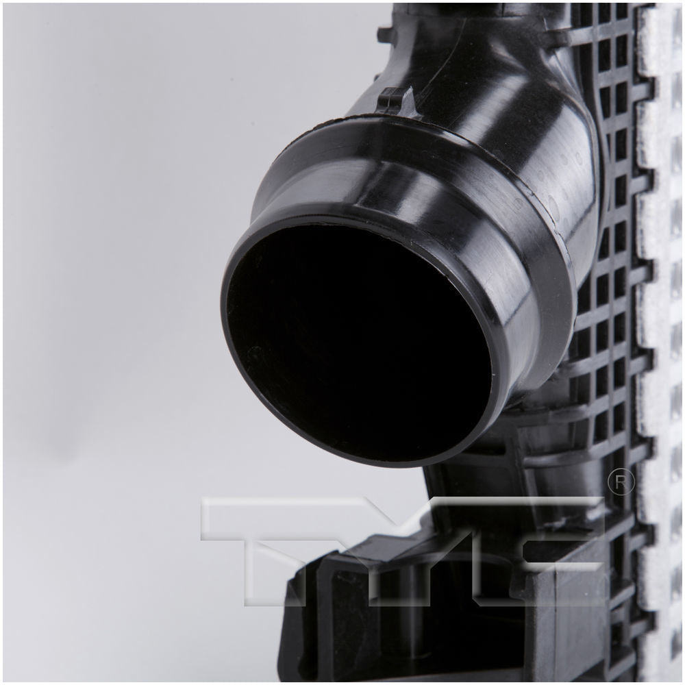 Intercooler  TYC  18006