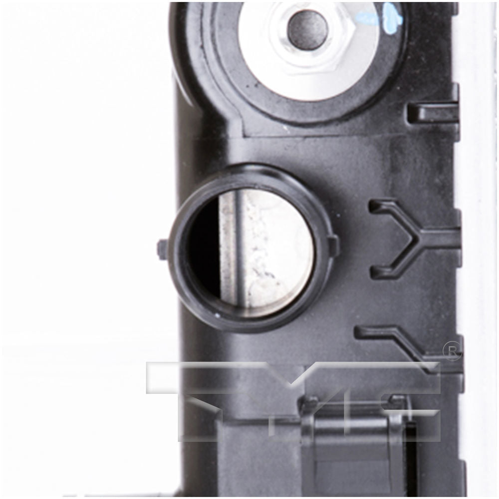 Radiator  TYC  13328