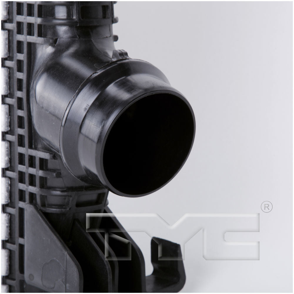 Intercooler  TYC  18006