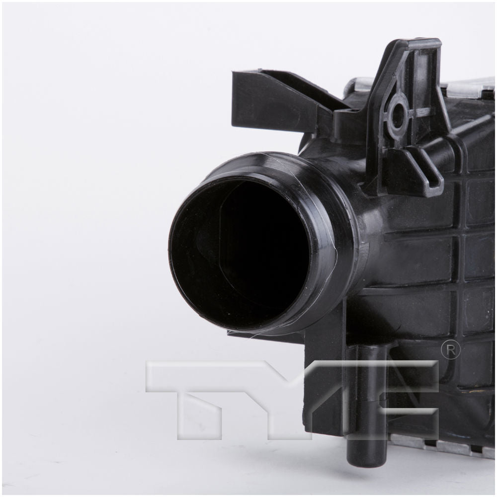Intercooler  TYC  18049