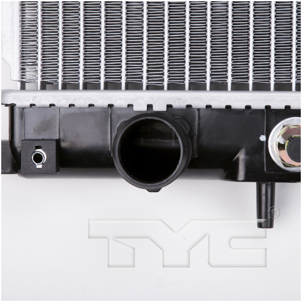 Radiator  TYC  13032