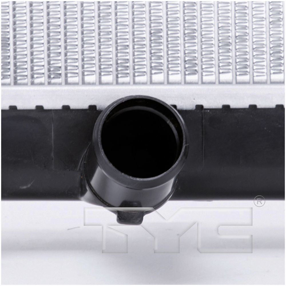 Radiator  TYC  13270