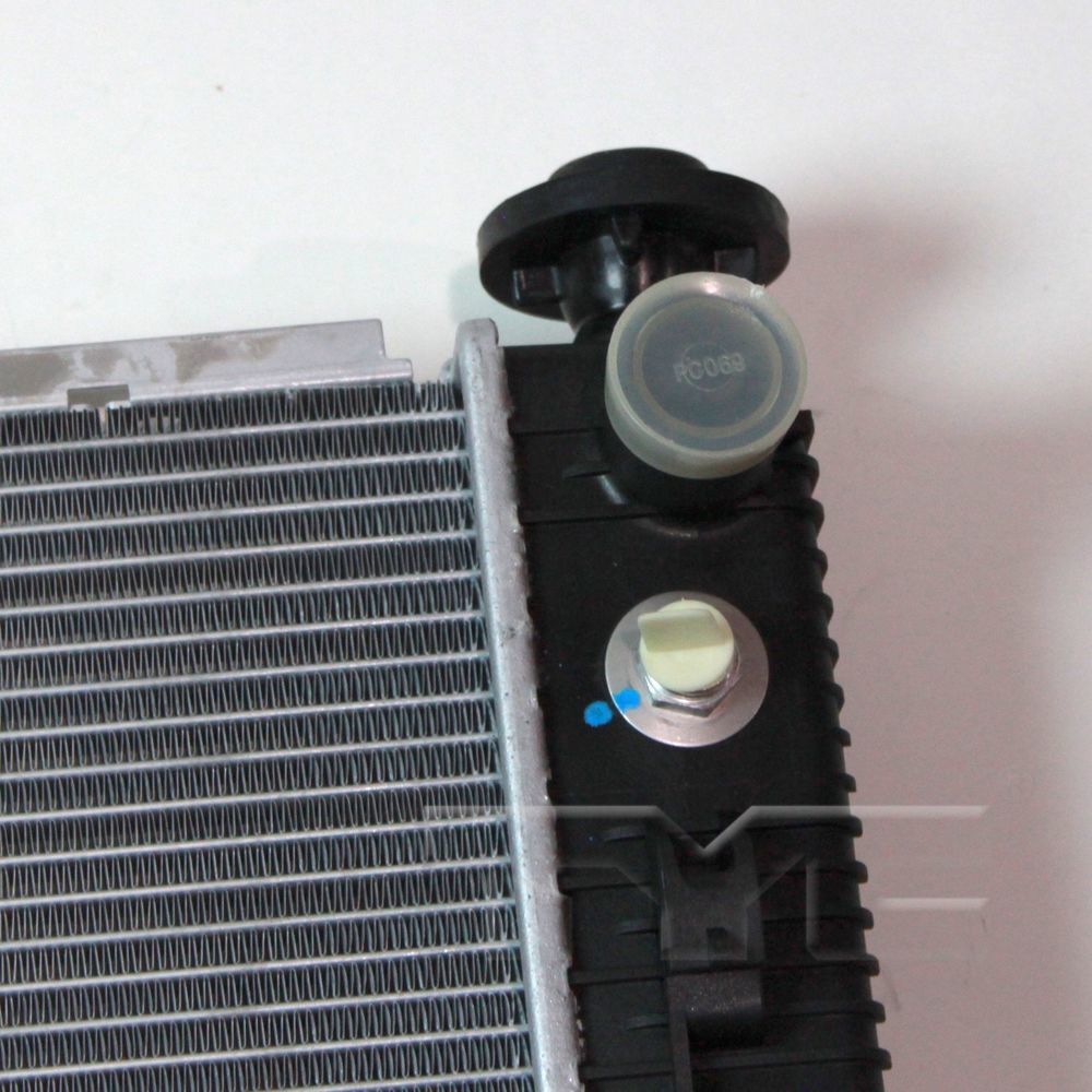 Radiator  TYC  13140
