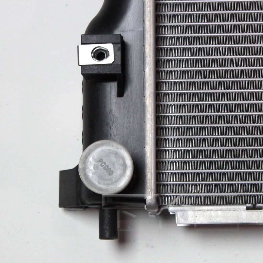 Radiator  TYC  13139