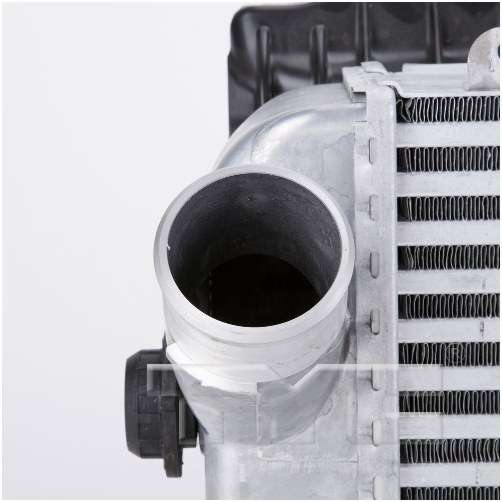 Intercooler  TYC  18056