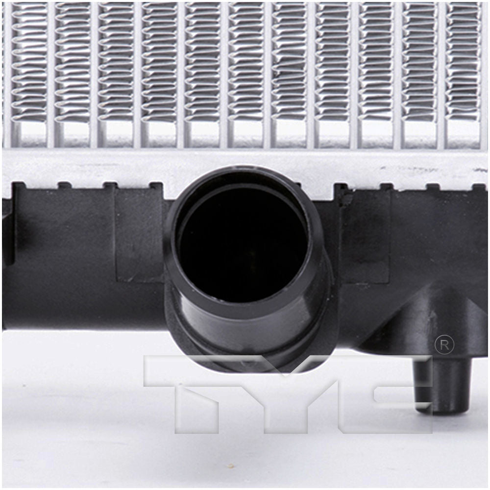 Radiator  TYC  13065