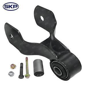 Leaf Shackle Kit  Skyward Automotive  SK722015