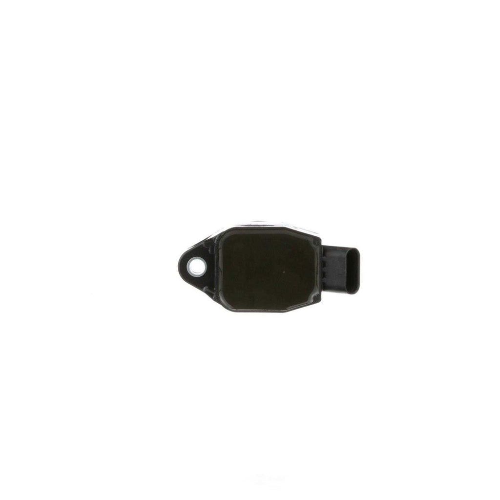 Ignition Coil  Standard Motor Products  UF889