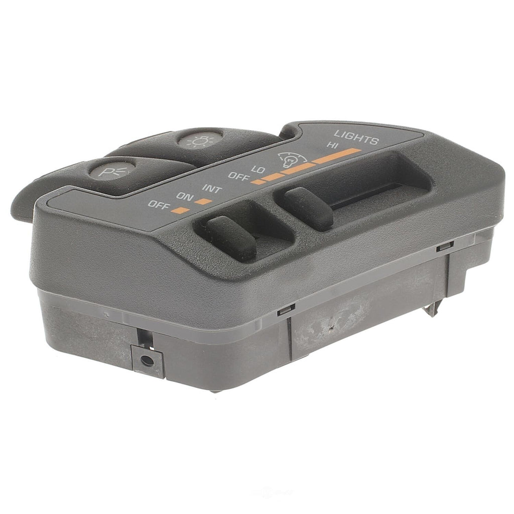 Headlight Switch  Standard Motor Products  DS379
