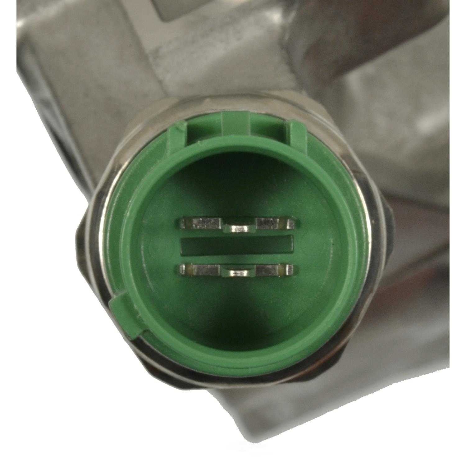 Variable Camshaft Timing Solenoid  Standard Motor Products  VVT383