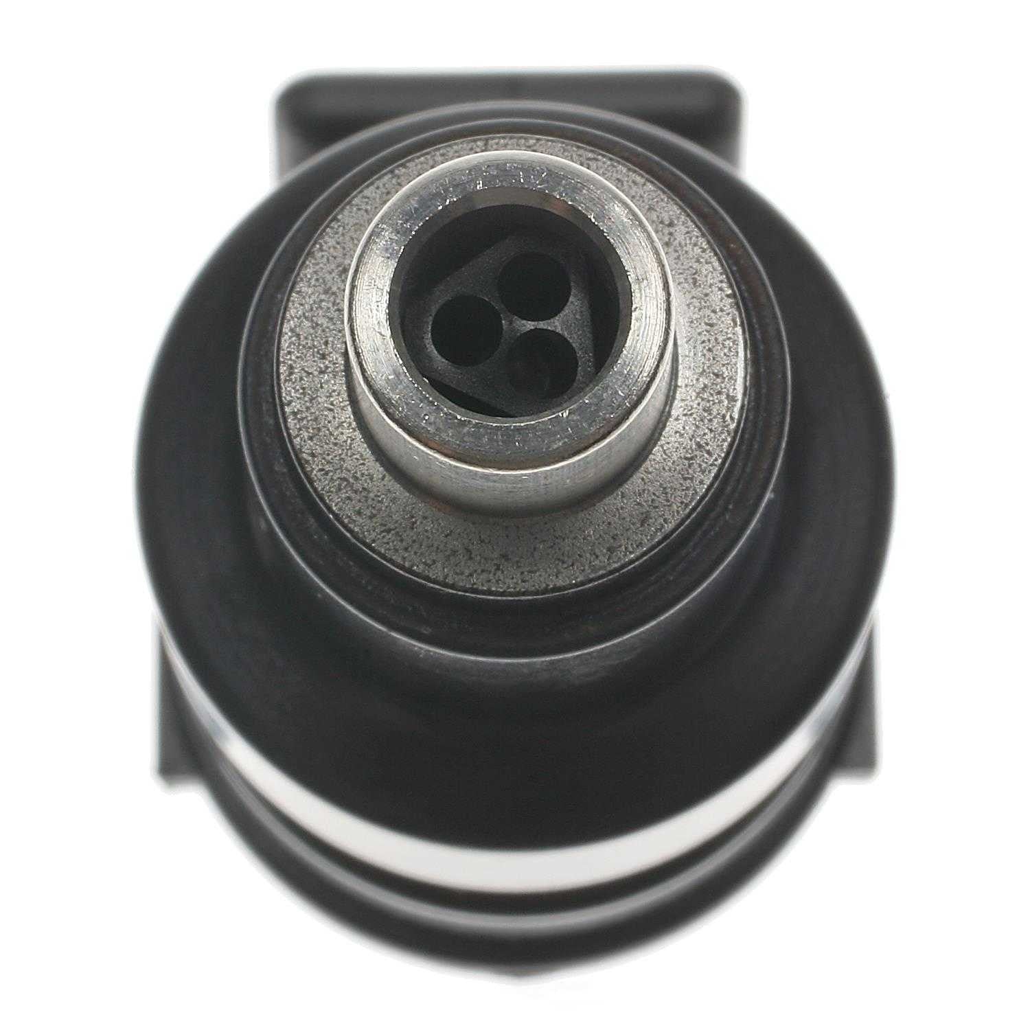 New Fuel Injector  Standard Motor Products  FJ516