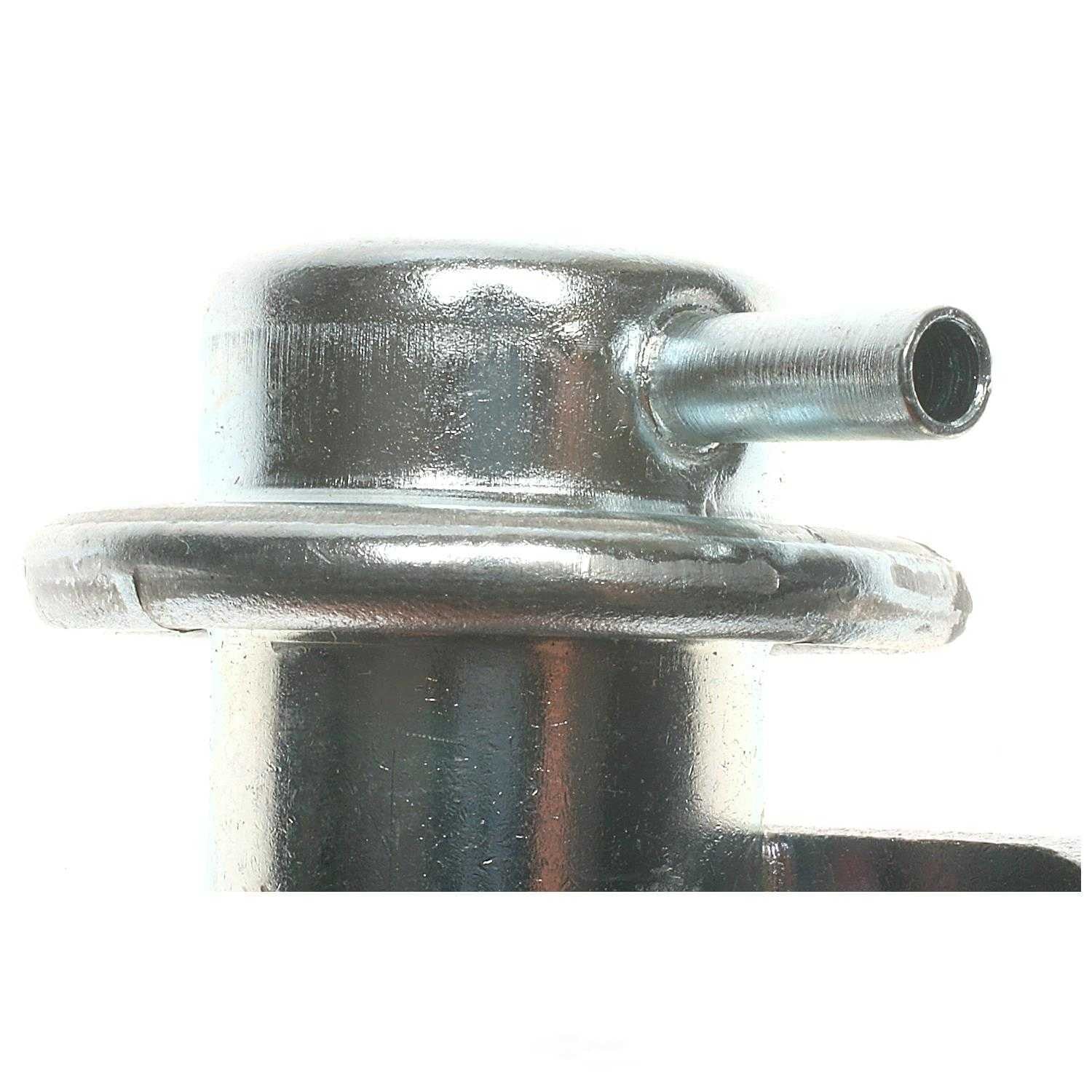 New Pressure Regulator  Standard Motor Products  PR31