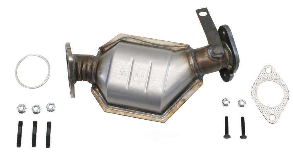 Direct Fit Catalytic Converter  AP Exhaust  644034