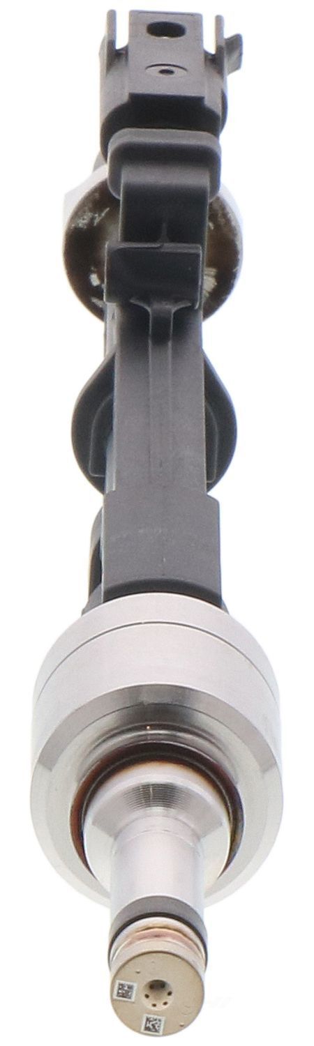 New Fuel Injector  Bosch  62825