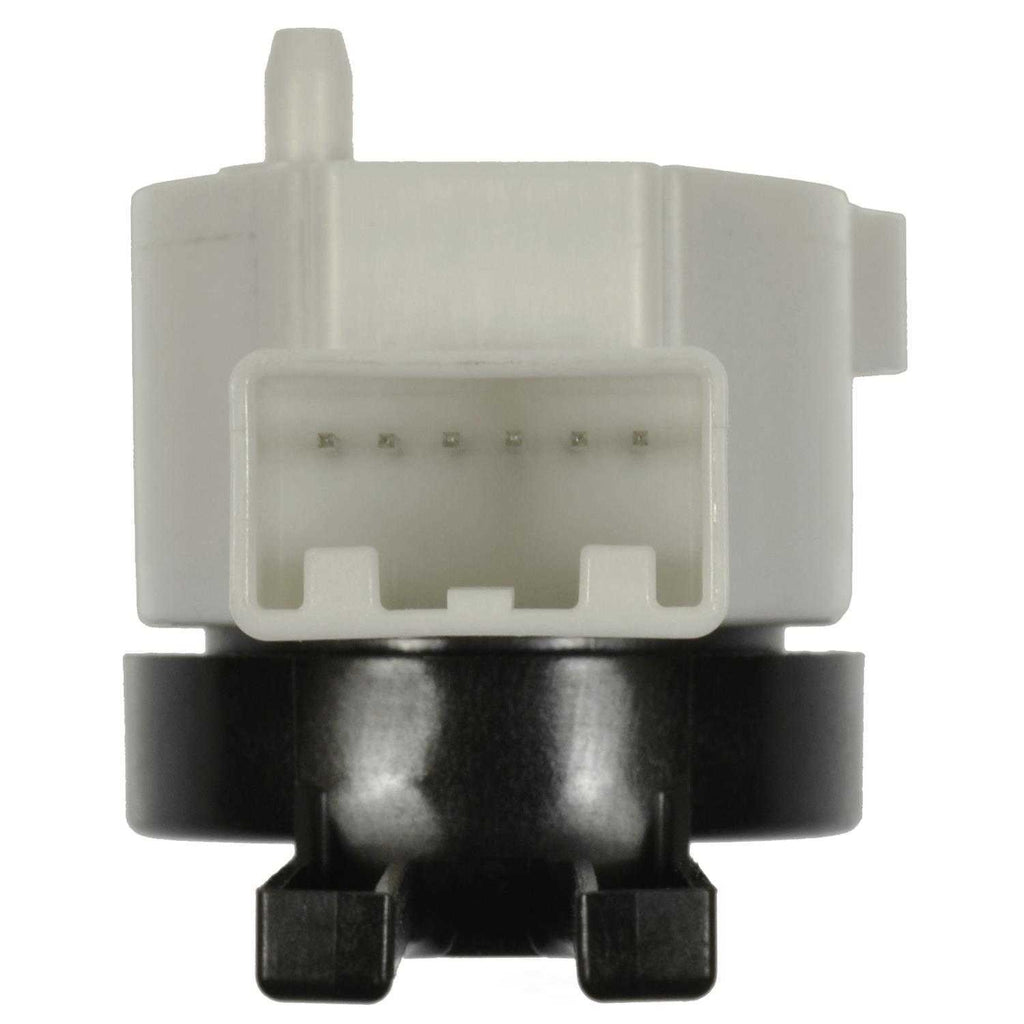 Brake Light Switch  Standard Motor Products  SLS554