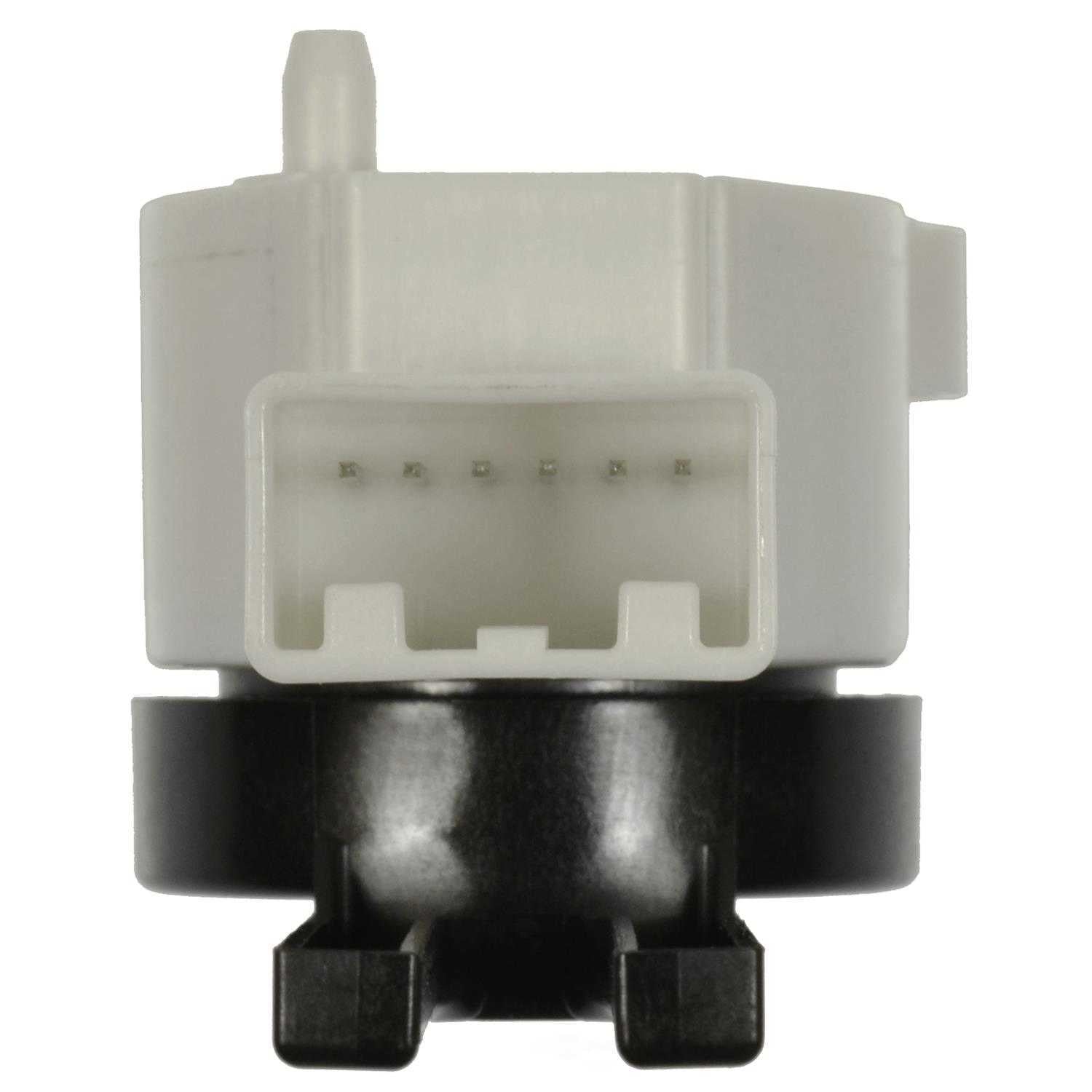 Brake Light Switch  Standard Motor Products  SLS554
