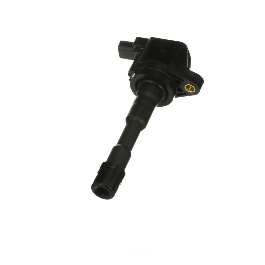 Ignition Coil  Standard Motor Products  UF675