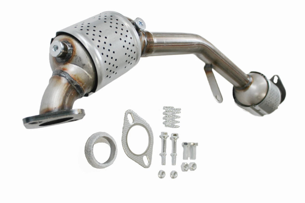 Super Tech federal/EPA-compliant, direct-fit front catalytic converter for 99-2006 Subaru