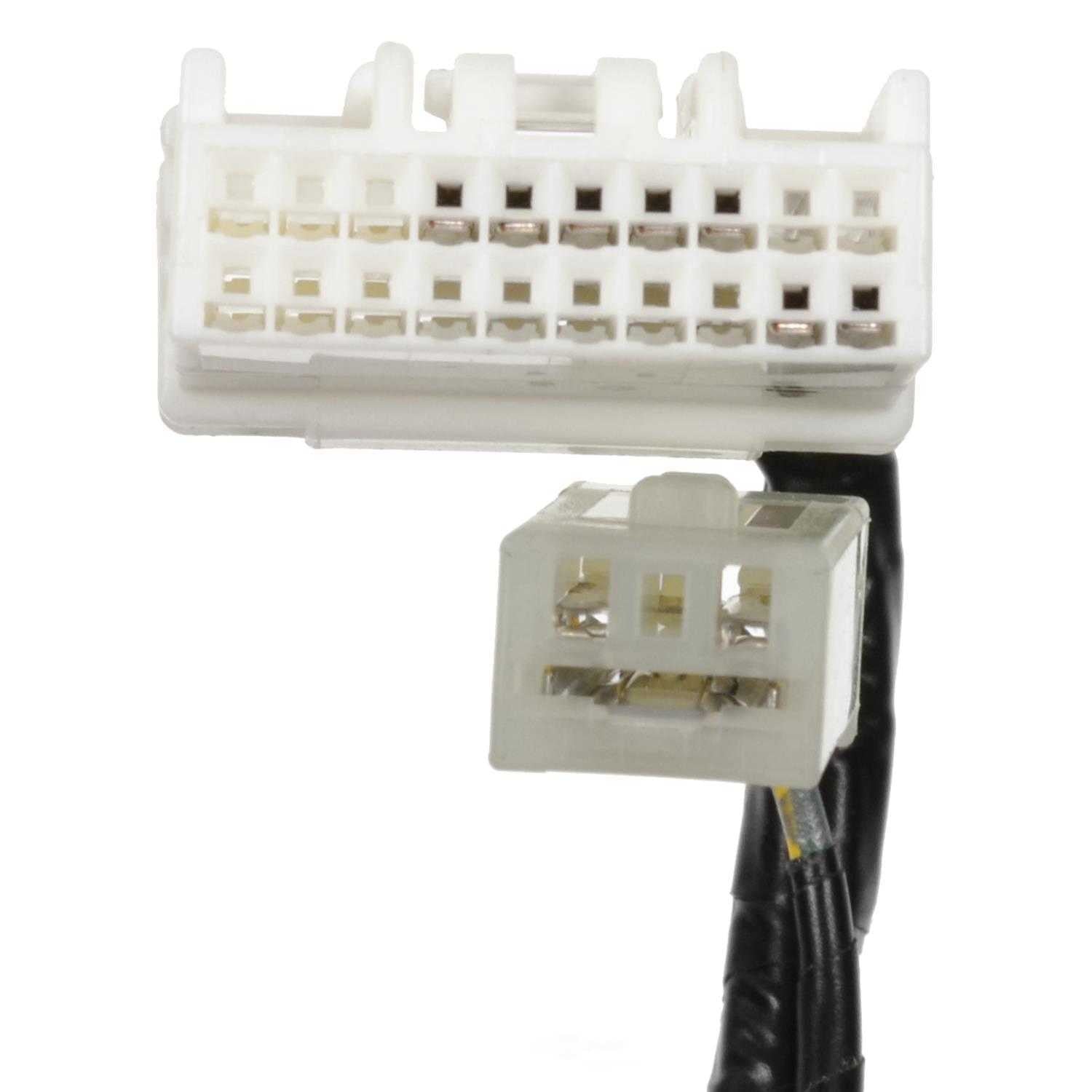 Cruise Ctrl Switch  Standard Motor Products  CCA1103