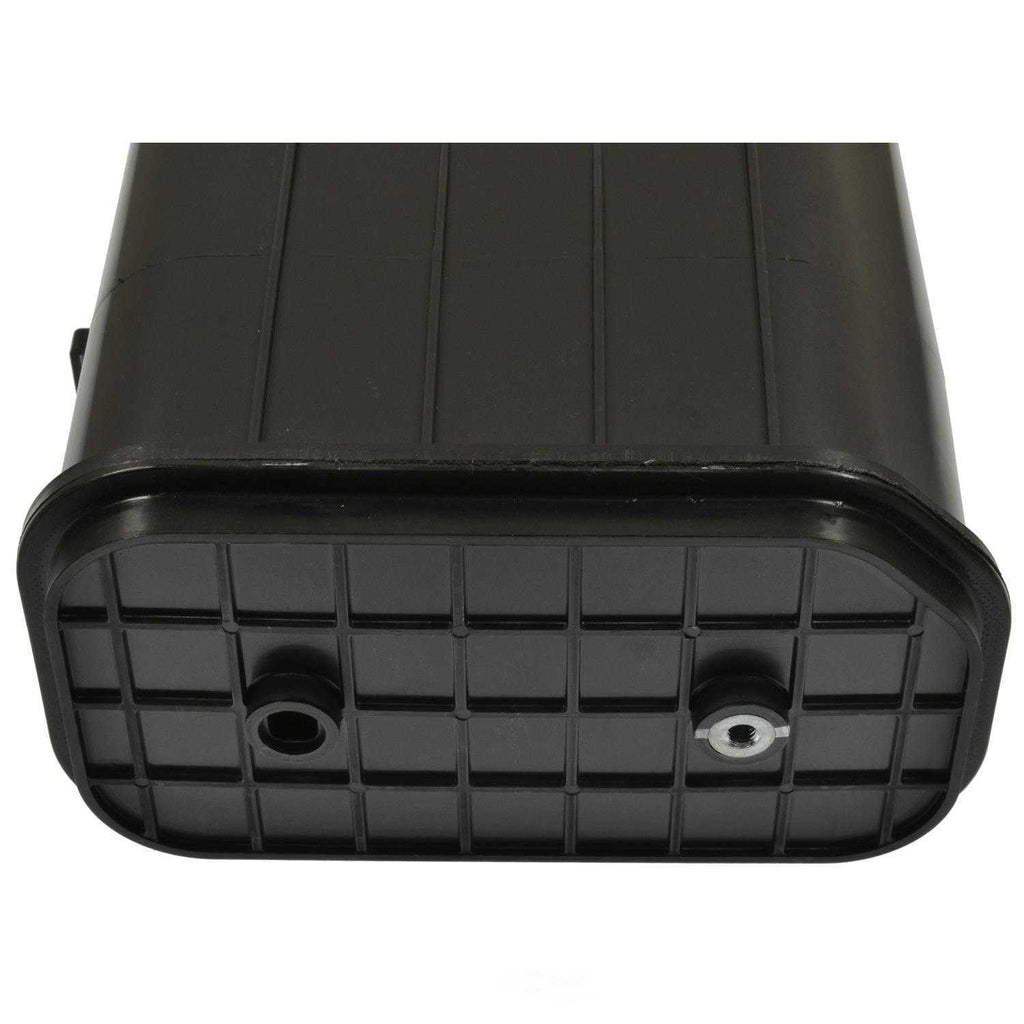 Fuel Vapor Storage Canister  Standard Motor Products  CP3465