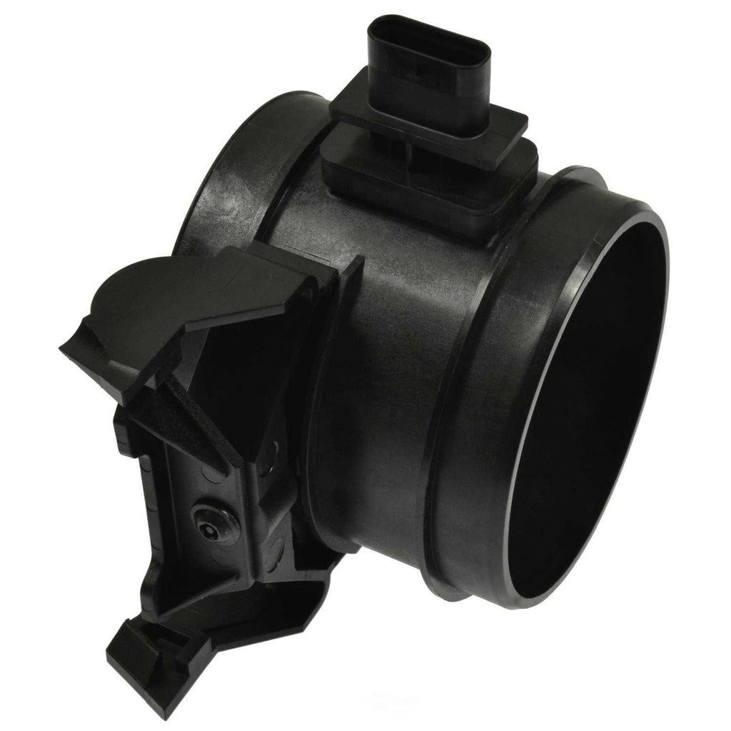 New Air Mass Sensor  Standard Motor Products  MAS0329