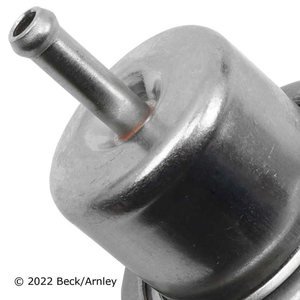 New Pressure Regulator  Beck/Arnley  159-1012