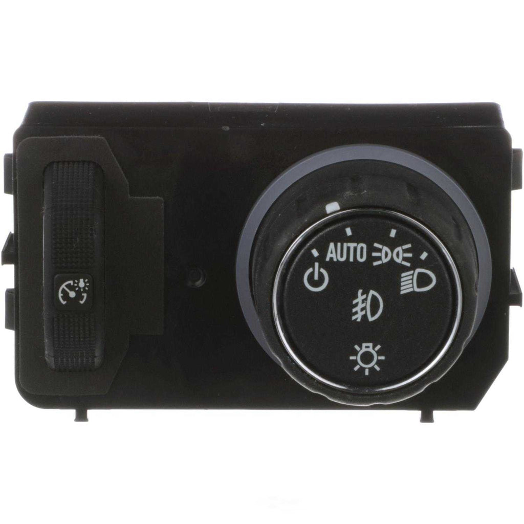 Headlight Switch  Standard Motor Products  HLS1691