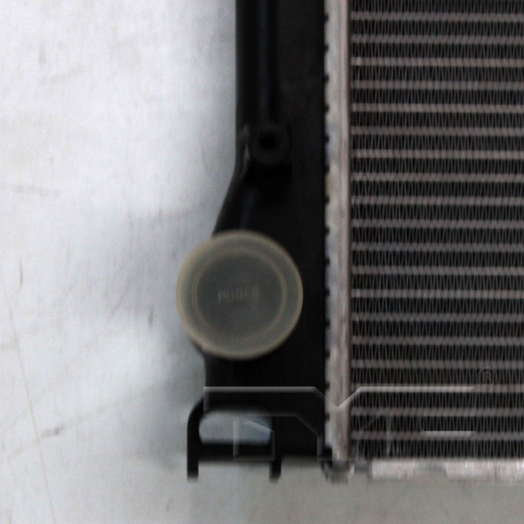 Radiator  TYC  13157
