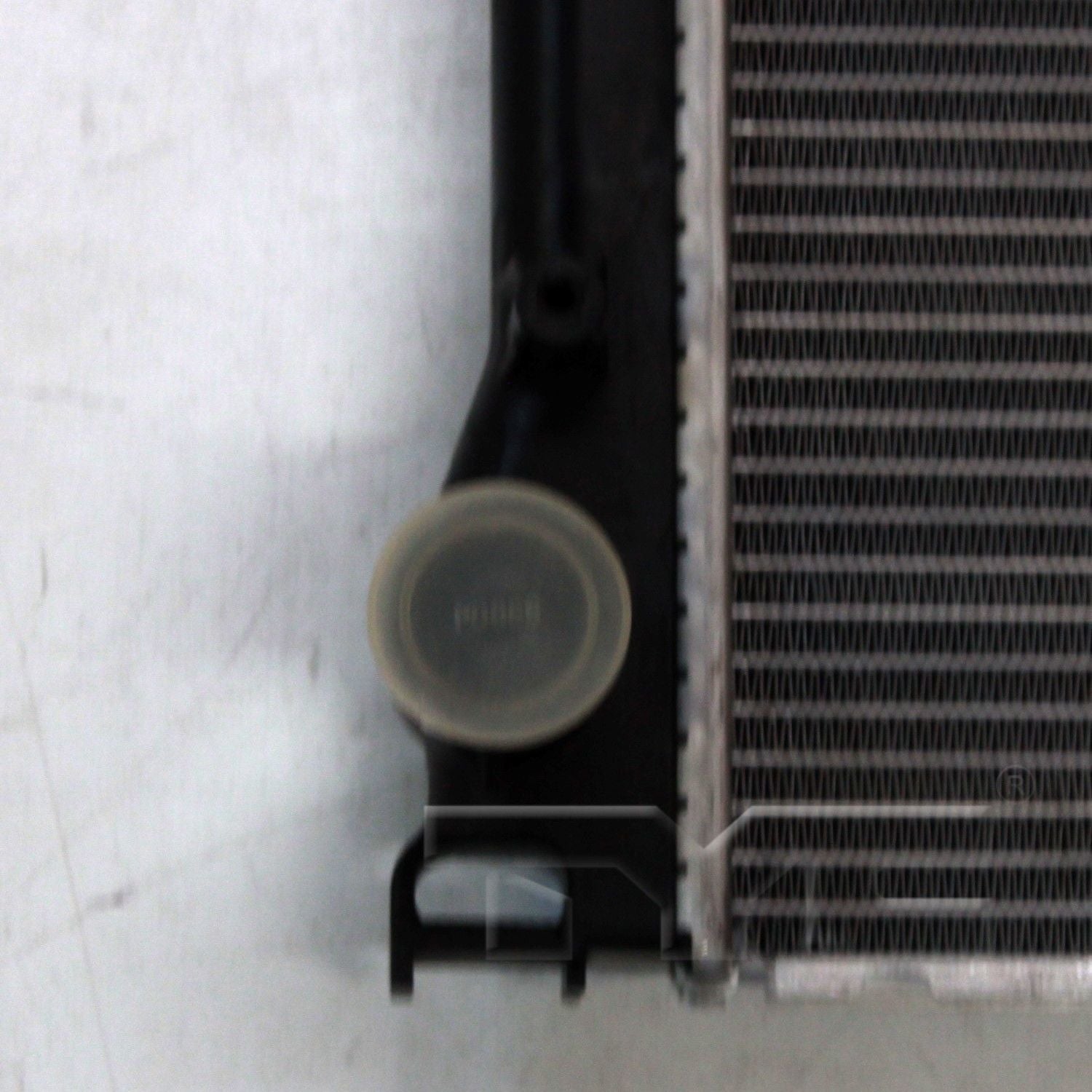 Radiator  TYC  13157