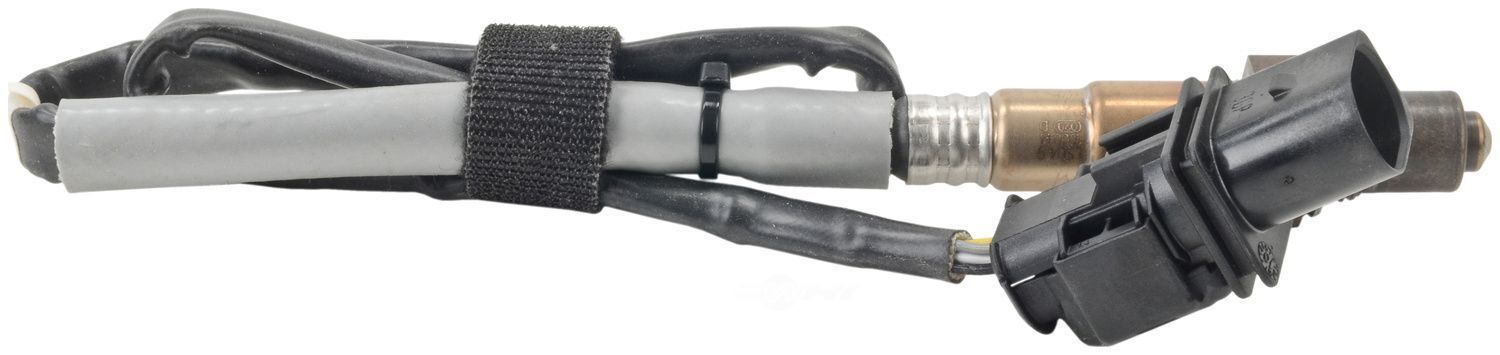 Oxygen Sensor  Bosch  17011