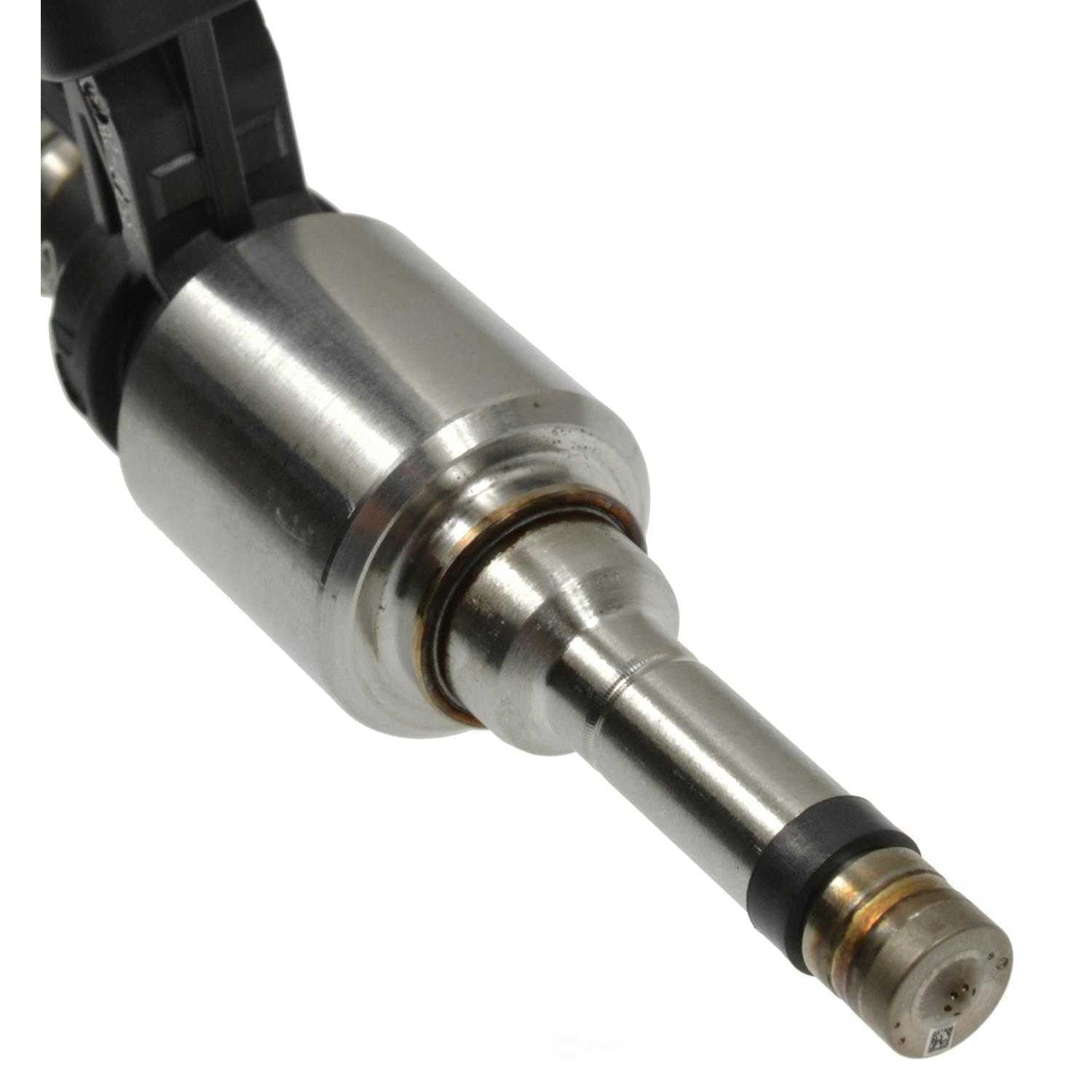 New Fuel Injector  Standard Motor Products  FJ1146