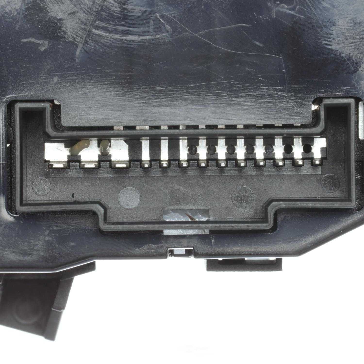 Headlight Switch  Standard Motor Products  CBS2305