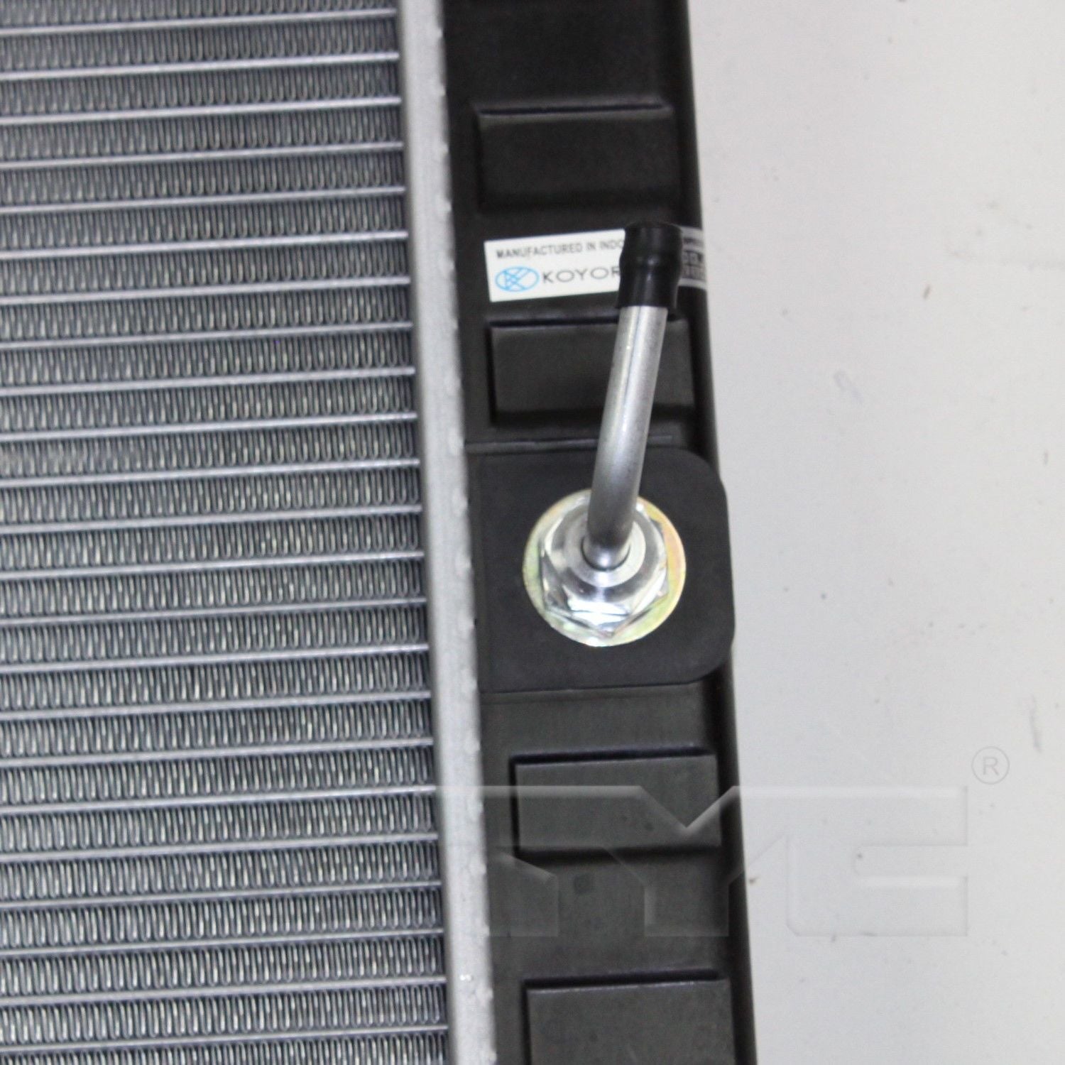 Radiator  TYC  13078