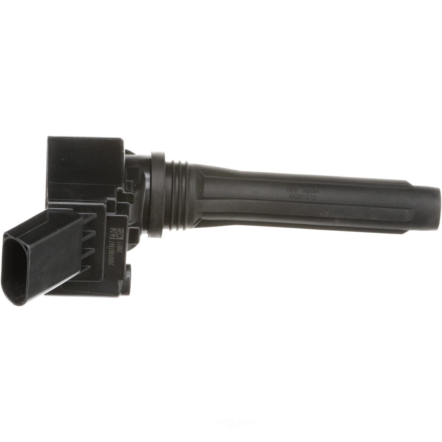 Ignition Coil  Standard Motor Products  UF718