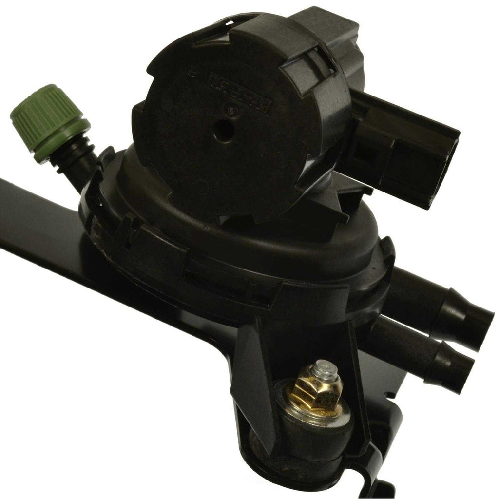 Vapor Canister Valve  Standard Motor Products  CP722