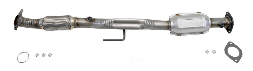Direct Fit Catalytic Converter  AP Exhaust  643090