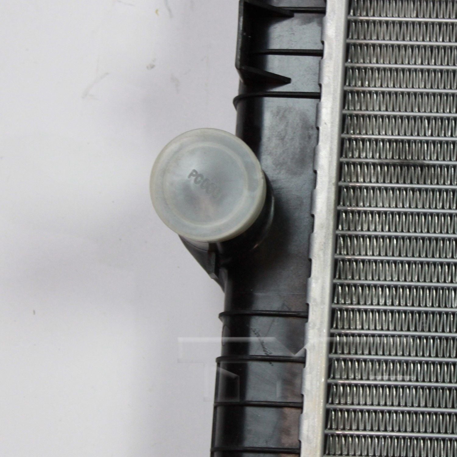 Radiator  TYC  13187