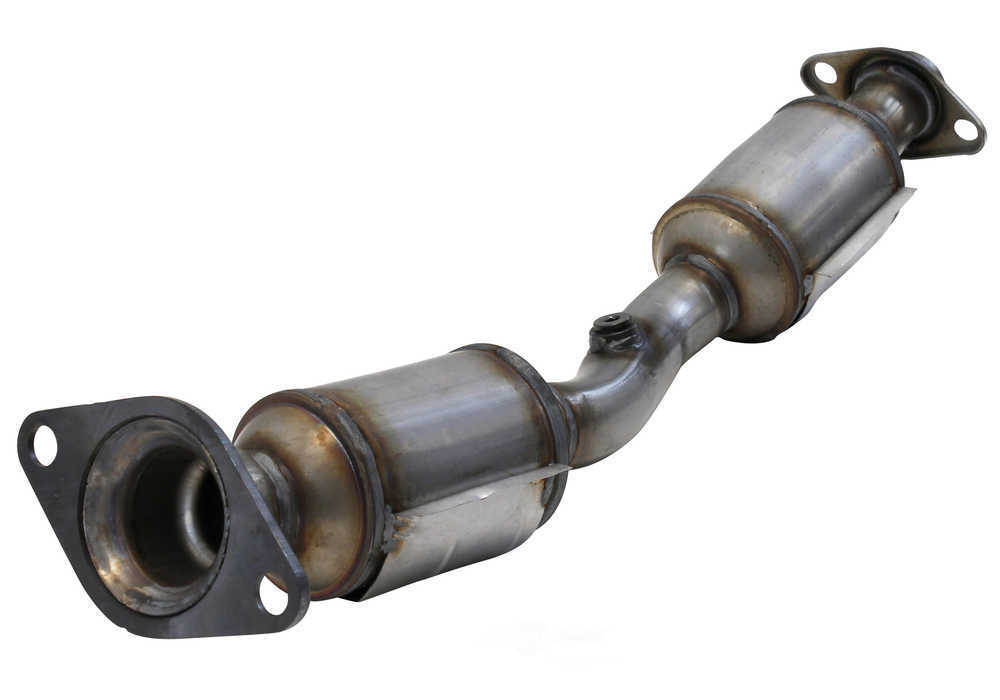 Direct Fit Catalytic Converter  AP Exhaust  642800