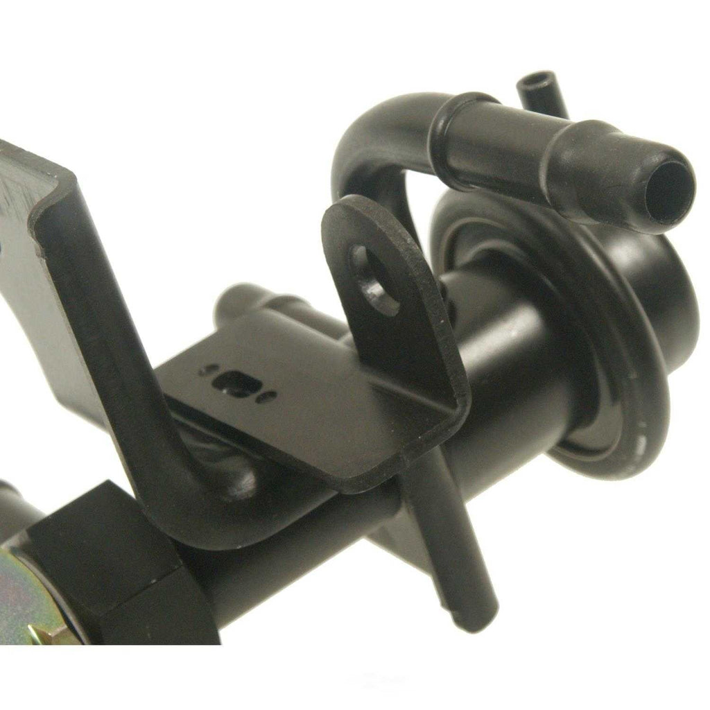 New Pressure Regulator  Standard Motor Products  PR465