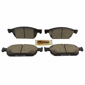 Frt Disc Brake Pads  Motorcraft  BRF1556