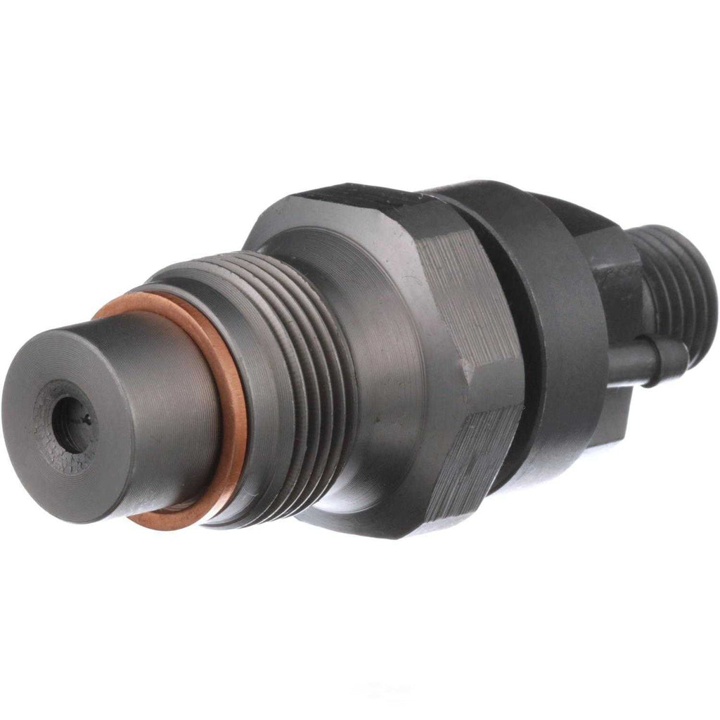 New Fuel Injector  Standard Motor Products  FJ174